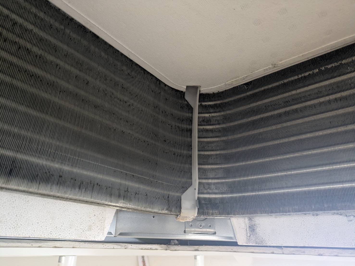 明石市業務用エアコンクリーニング